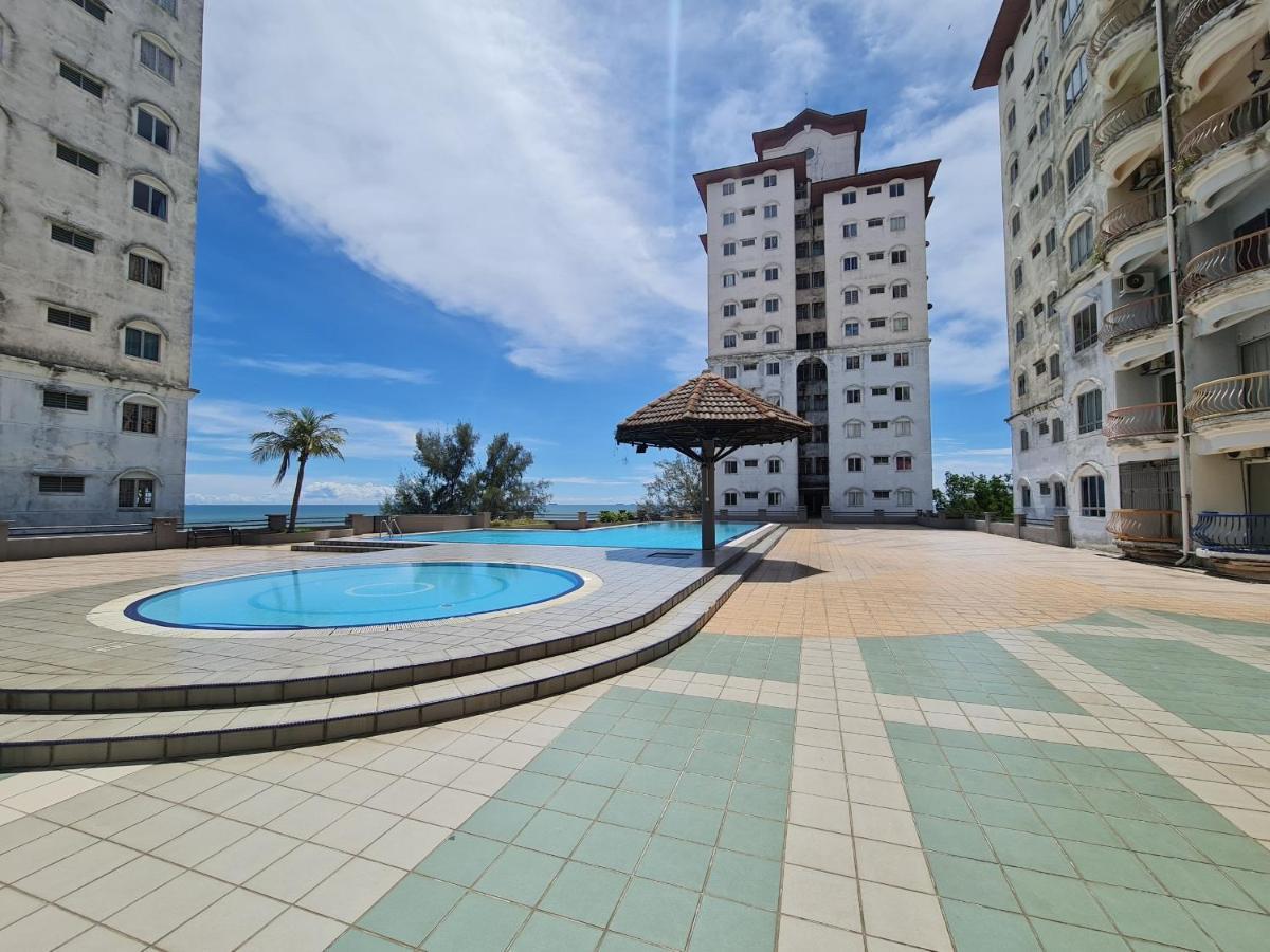 Sunshine Bay Resort Port Dickson Dış mekan fotoğraf